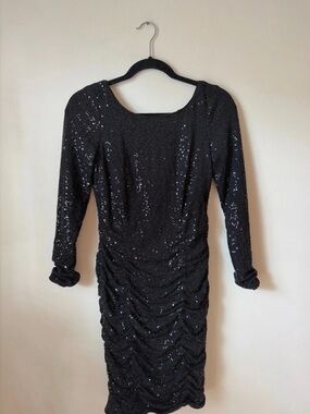 Cache Black Sequin Ruched Long-Sleeve Dress
